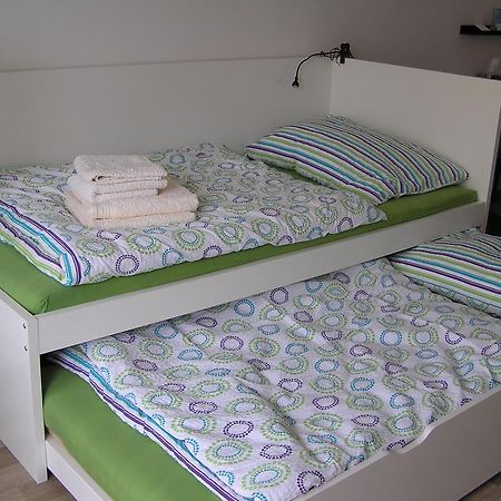 Apartment Trebon Luaran gambar