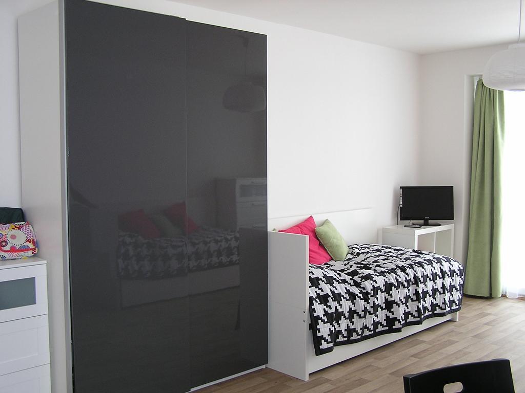 Apartment Trebon Bilik gambar