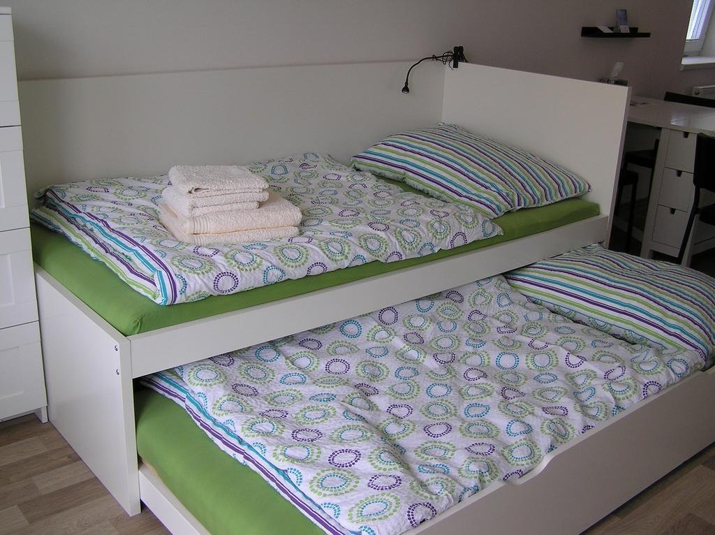 Apartment Trebon Luaran gambar